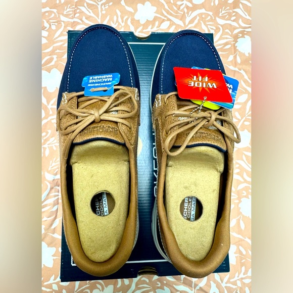 NWT Skechers Women’s On the Go Flex Embark (Wide Fit) - Picture 1 of 7